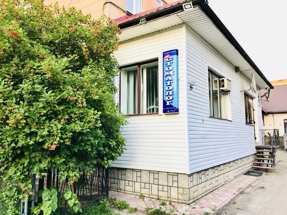 Продається нежитлове приміщення