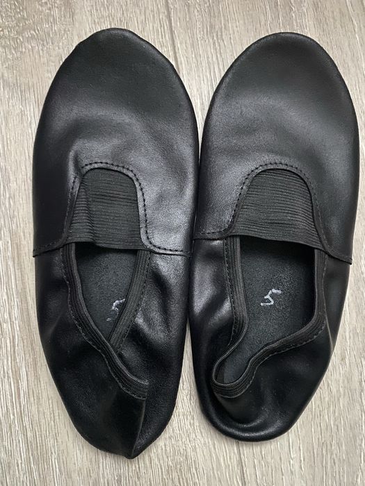 Чорні дитячі чешки, рлзмір 34-35