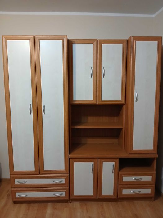 Sprzedam zestaw szafa i regał
