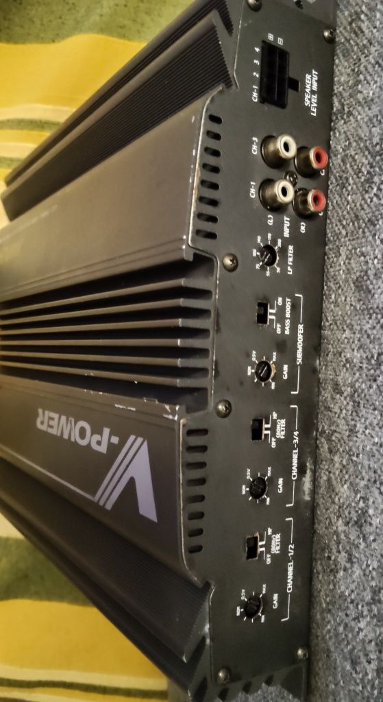 Amplificador V-power Alpine