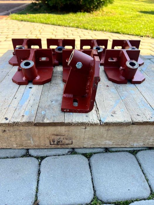 Uchwyt rolki bocznej przenośnika taśmowego Fintec/Extec/Metso/Sandvik