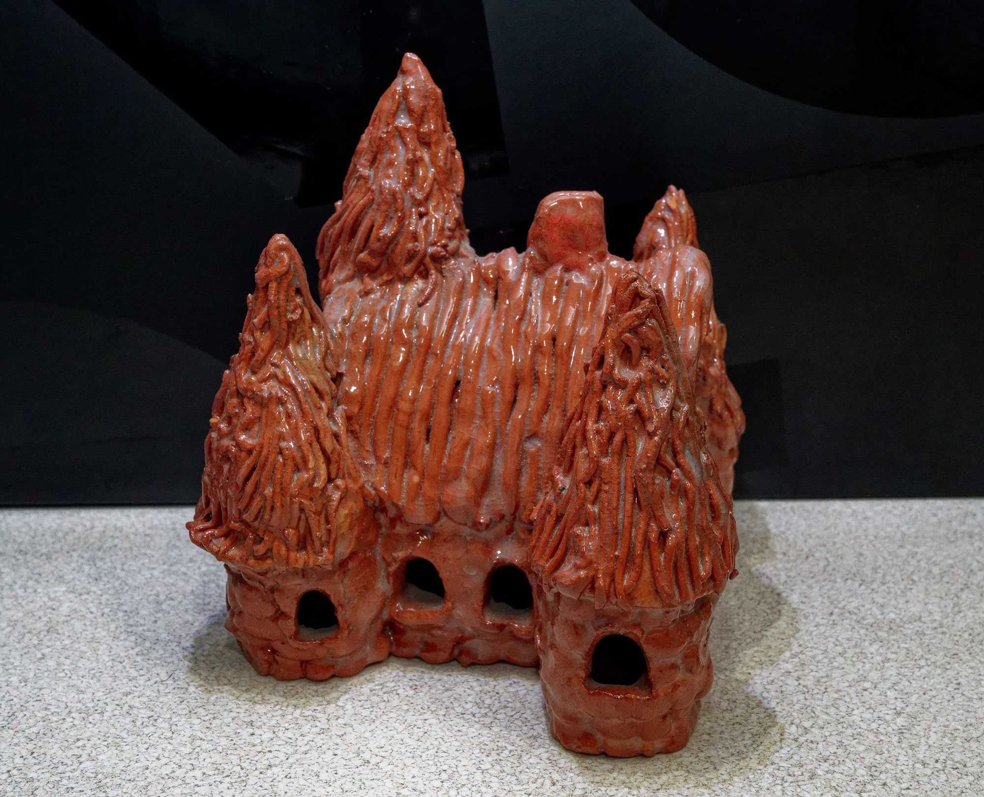 Figurka domek kominek świecznik gliniany naturalny tealight