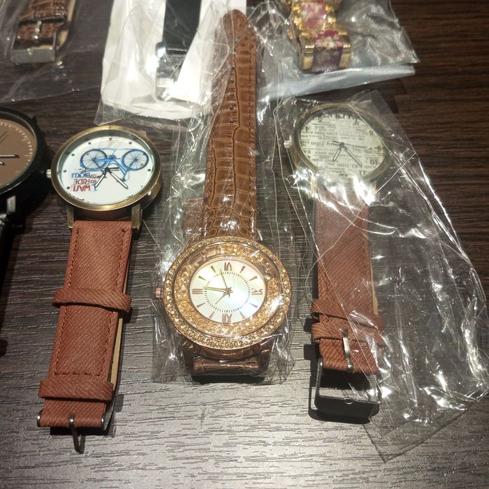 Годинники наручні, часи, жіночі, чоловічі.