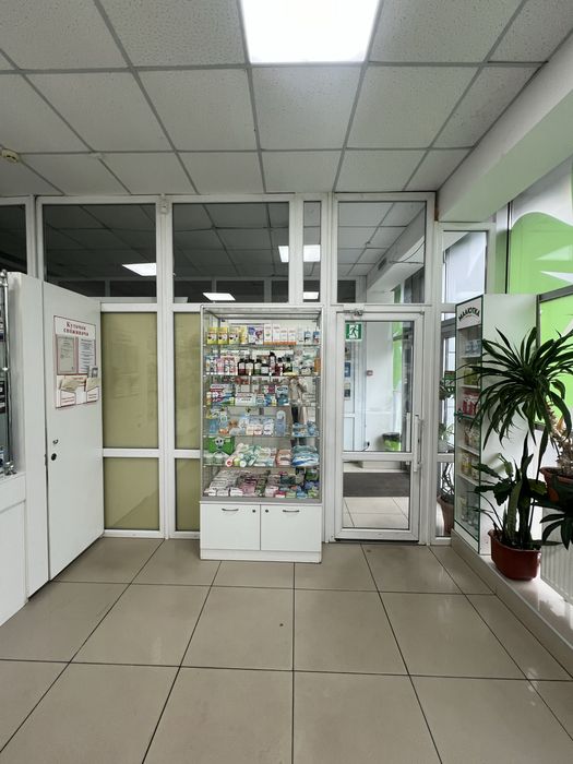 Оренда комерційного приміщення 56 кв.м на Корбутівці