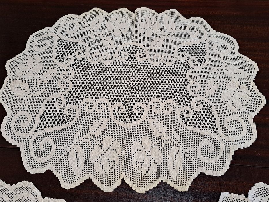 Conjunto 3 naperons croché