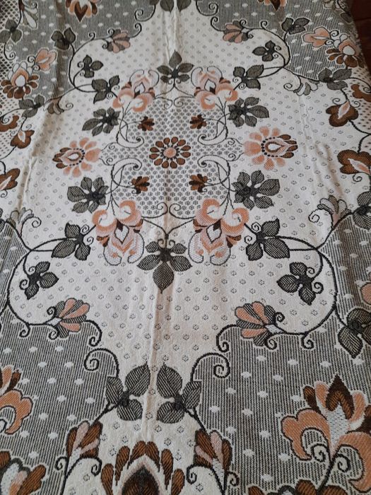 Продам  покривало