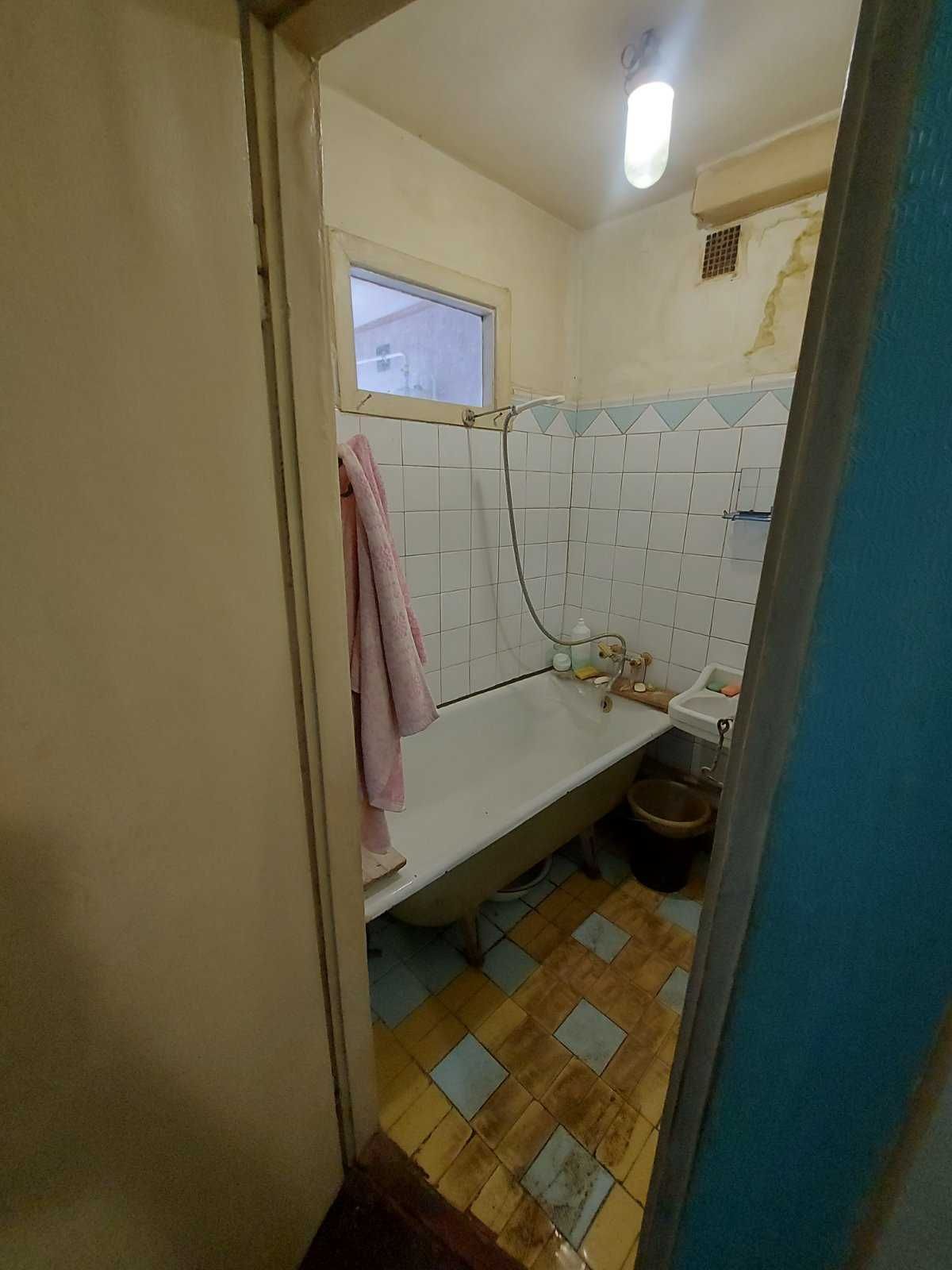 Продам 3-к.квартиру, Павлово Поле, метро 23Августа