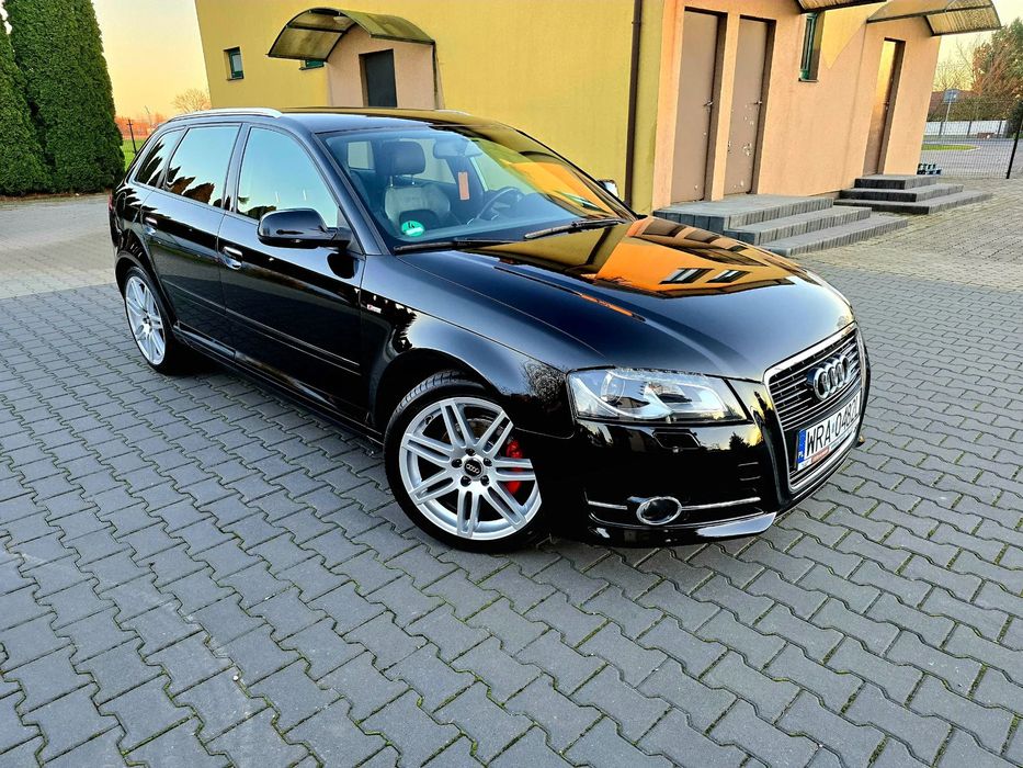 Audi A3 Sportback AUDI A3 SPORTBACK 2.0TDI S LINE bixenon led zadbana doinwestowana