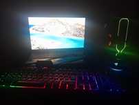 Portátil gaming MSI PE Apache PRO de alta performance.