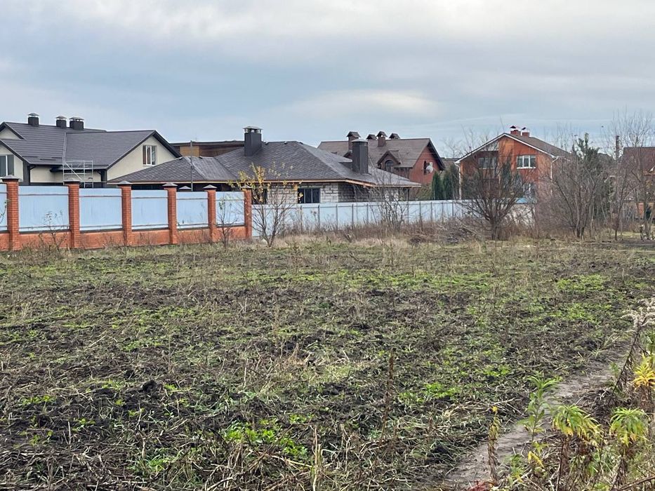 Ділянка землі 12 соток під забудову і ведення господарства