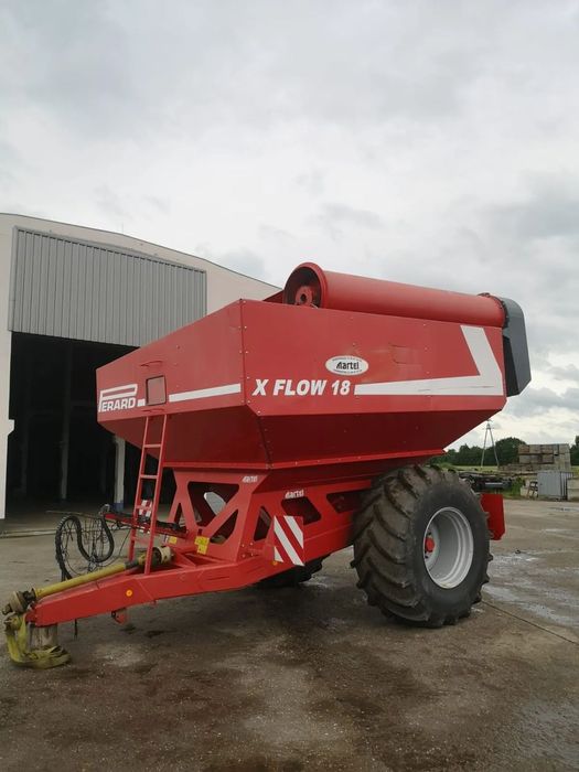 PERARD Wóz Przeładowczy X FLow 18m3