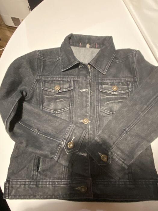 casacos em ganga para menina, o valor inclui os 3 casacos