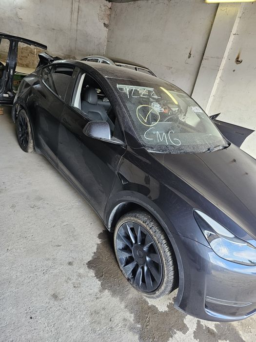 Розборка Tesla Model Y 2024 Performance PN01 Запчастини 5 місць,7 місц