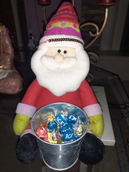 Decoração pai natal com balde