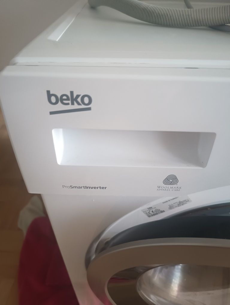 Odbiór codziennie Okazja Pralko suszarka Beco sprawna 100%