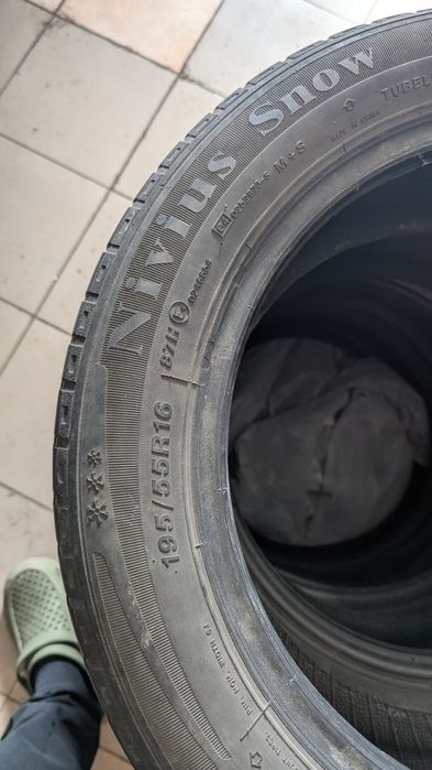Резина R 16 195/55/16 пара - зима , пара - всесезонка