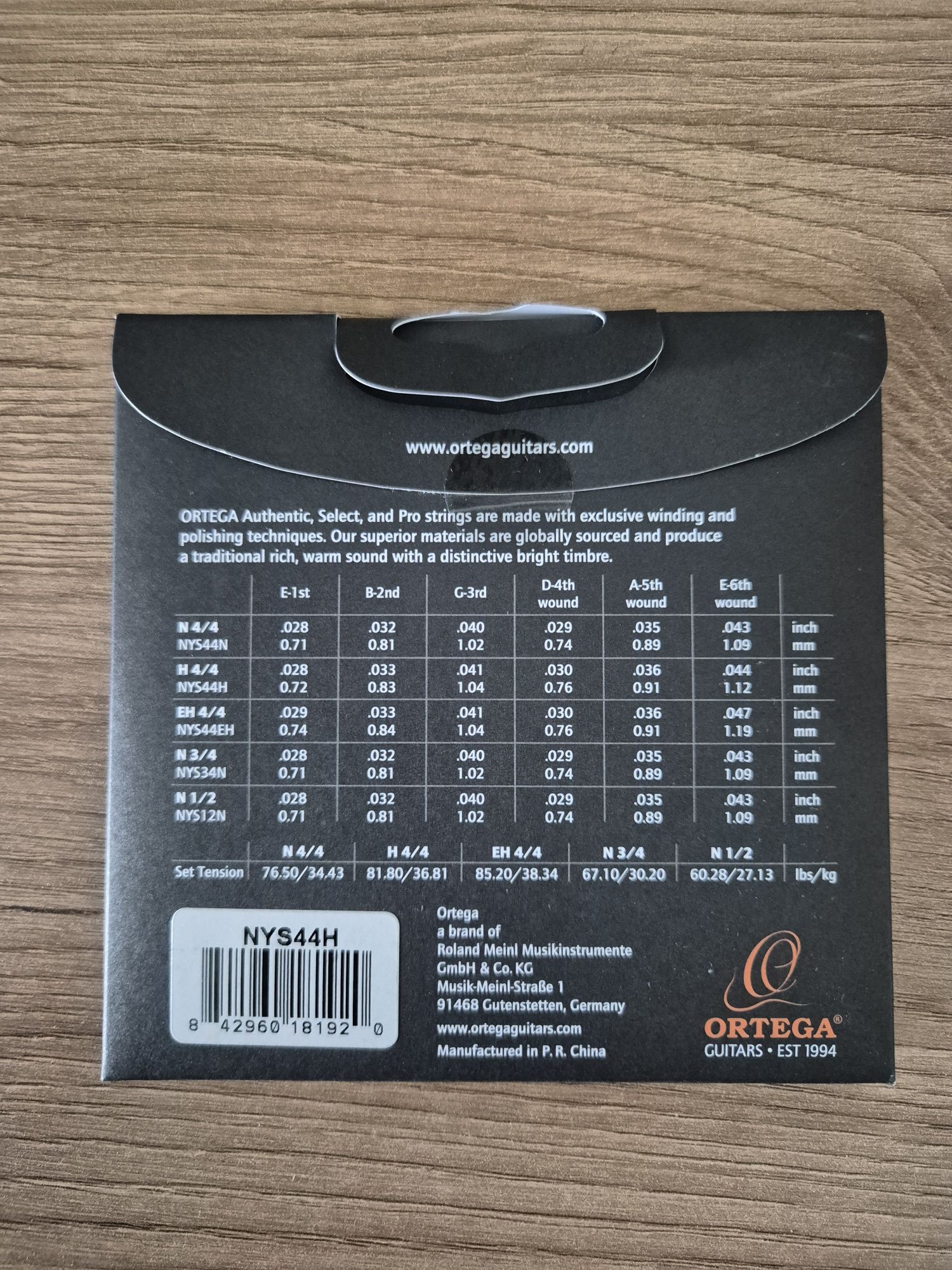 Struny do gitary klasycznej 4/4 Ortega Custom Select (hard tension)