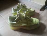 Tenis MAXIMO DUTTI N 38.5 e tenis Reebok em bom estado
