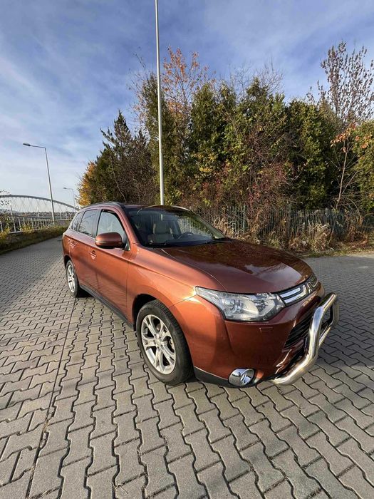 Mitsubishi Outlander 3 2.0 CVT INTENSE . Zamiana