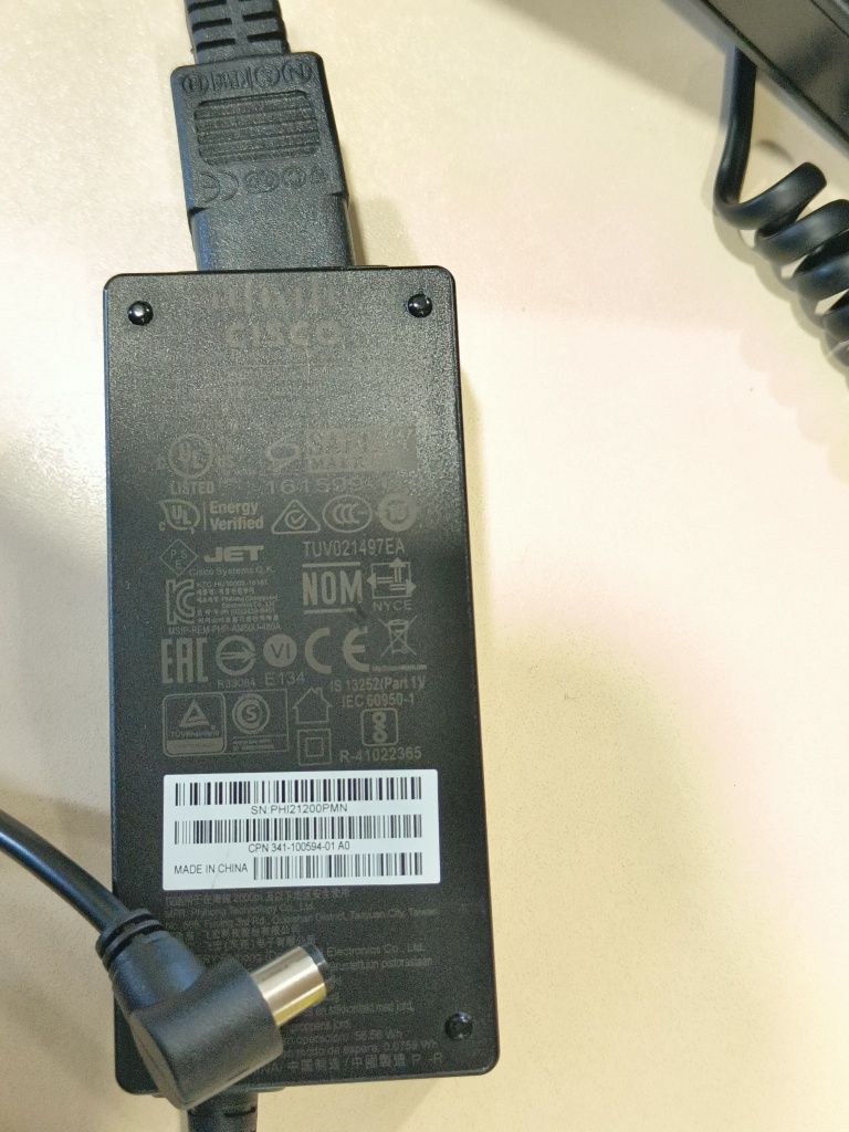 IP видео телефон Cisco CP-8961 с панелью расширения