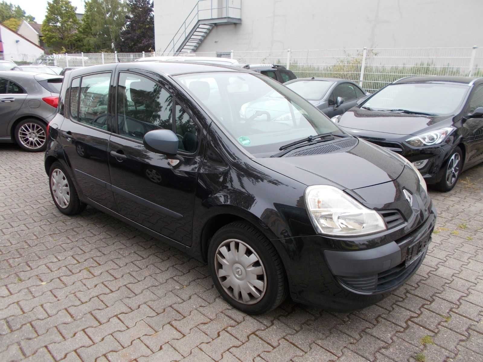Бампер Renault Modus розбірка шрот Рено Модус запчастини шрот