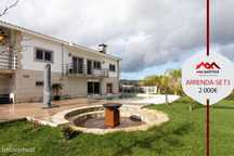 Moradia T3 | Campo | 4 Frentes | Piscina | Garagem P/2 Carros