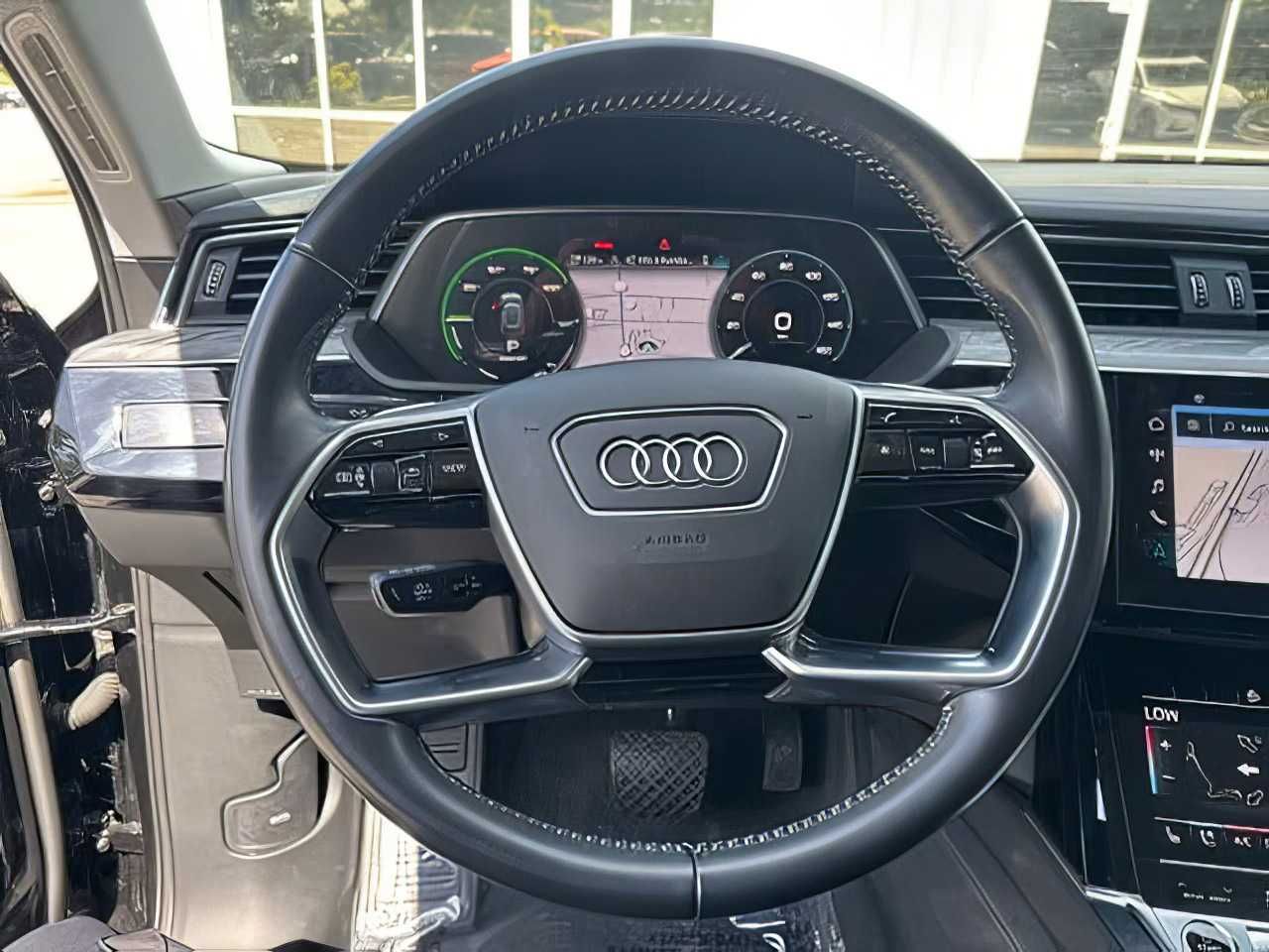 2021 Audi e-tron quattro