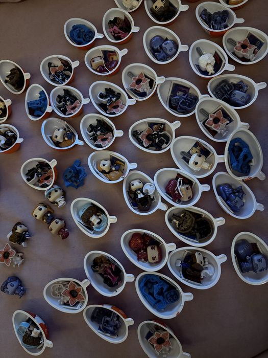 Figurka funko pop kinder joy Stranger Things