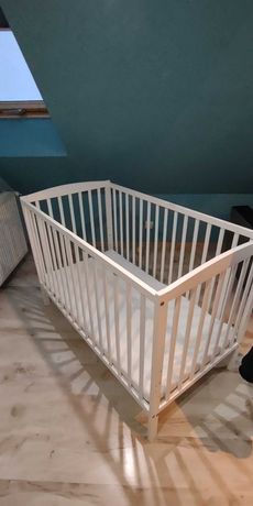 Łóżeczko łóżko niemowlęce dziecięce drewniane białe szczebelki 120x80