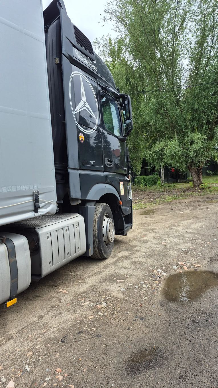 Mercedes-Benz Actros  Mercedes Actros - 2014 rok