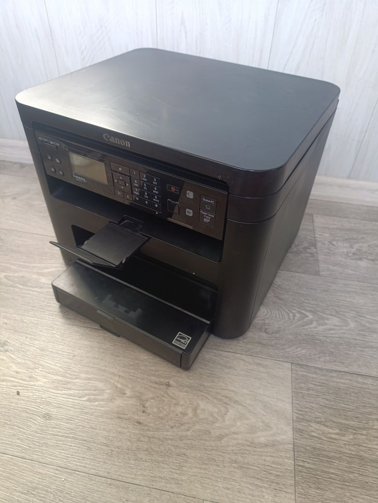 Принтер 3в1 БФП Canon MF211