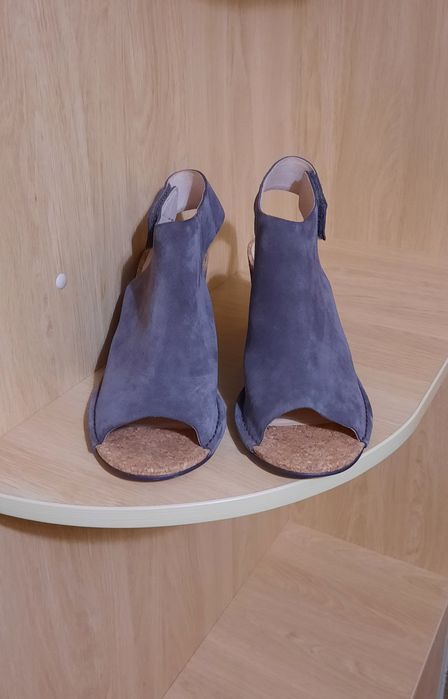 Босоніжки Clarks Натуральна замша р. 40 устілка 26-26,2 см