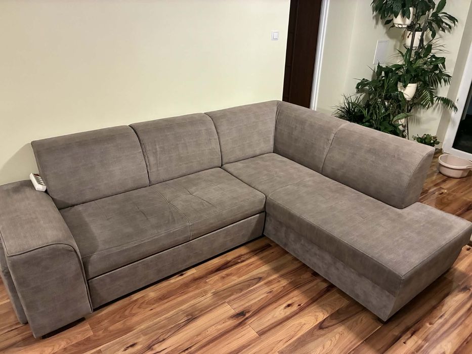 Narożnik Szary używany bardzo wygodny  Narożnik