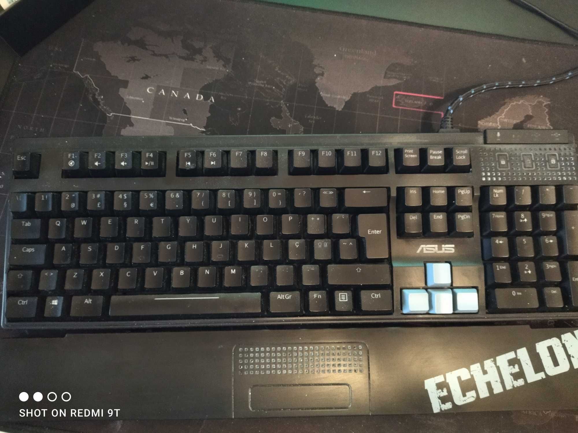 Teclado Mecânico MX Black, ASUS Echelon c/ média hub