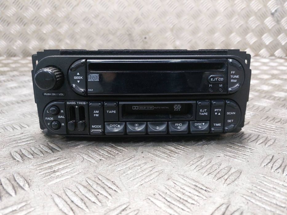 RADIO ODTWARZACZ CHRYSLER  PT CRUISER I P05064042AB
