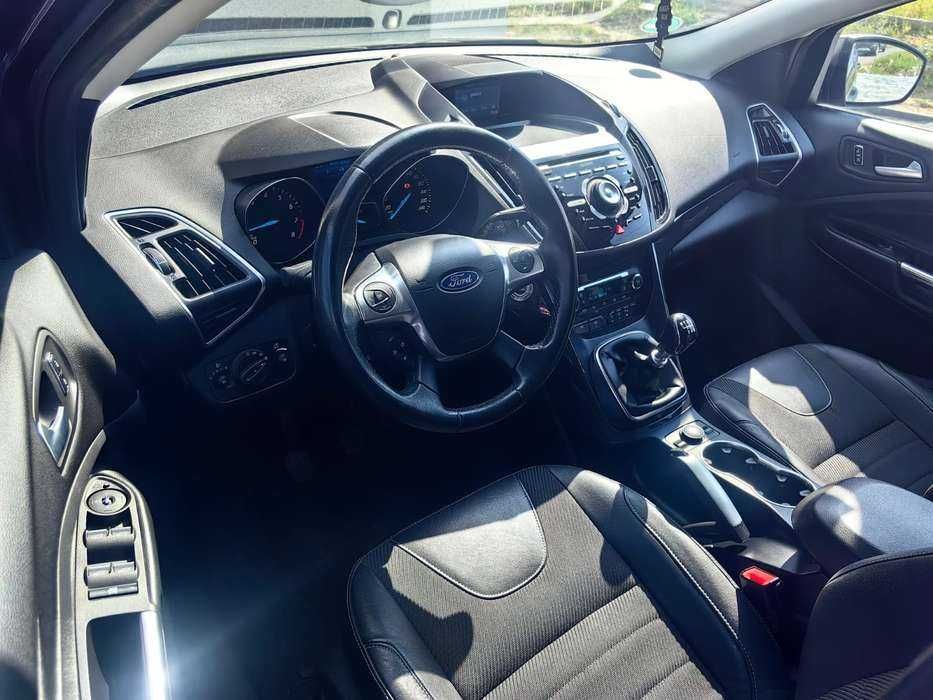 FORD*KUGA*TITANIUM*Niemiec*Zarejestrowana*Navi*Kamera*Alu*Piękny*Stan