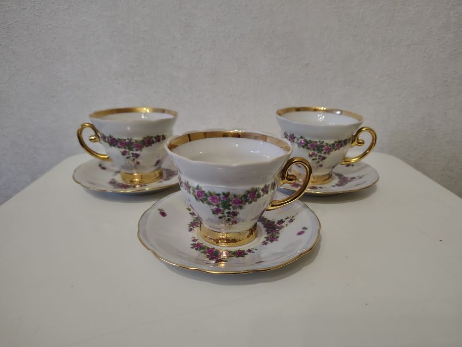 Кофейные чашки и блюдца Дружковка