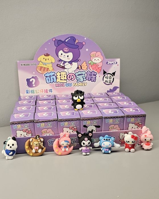 Brelok Sanrio postacie : Kuromi,cinamonroll,pompompurin itp 24szt 100%