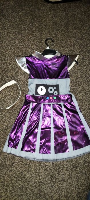 Kostium strój 7-9 l dziewczynka 122 robot 128 kosmos 134 astronauta 14