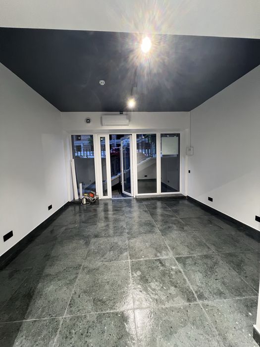 Комерційне приміщення (вул. Княгинин, 44)