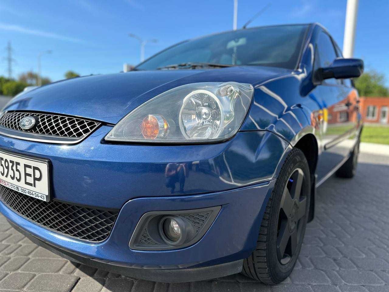 Продам Ford  Fiesta 2008