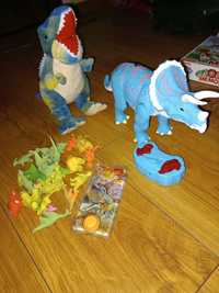 Zestaw zabawek z motywem dinozaury