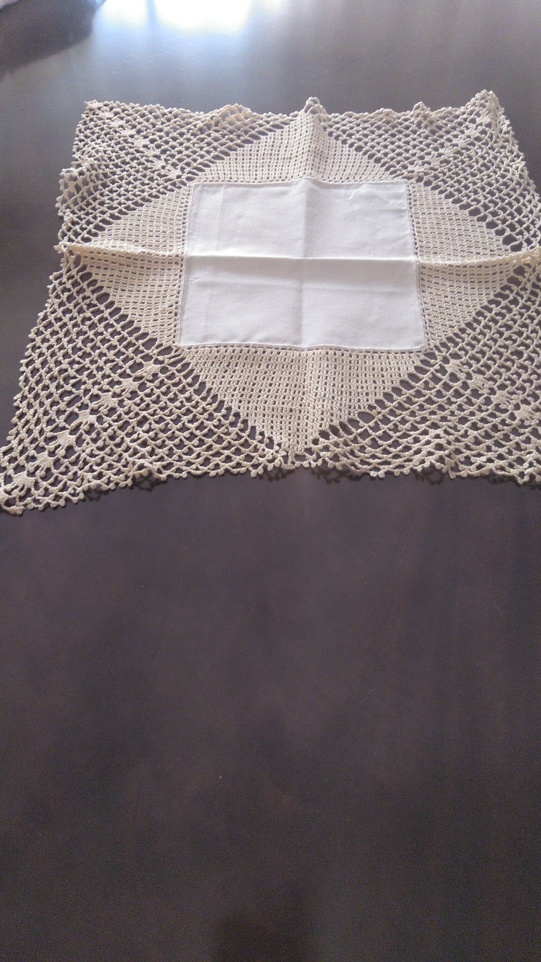 Panos de renda para quarto e outros fins