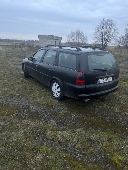 Опель Вектра B 2.0