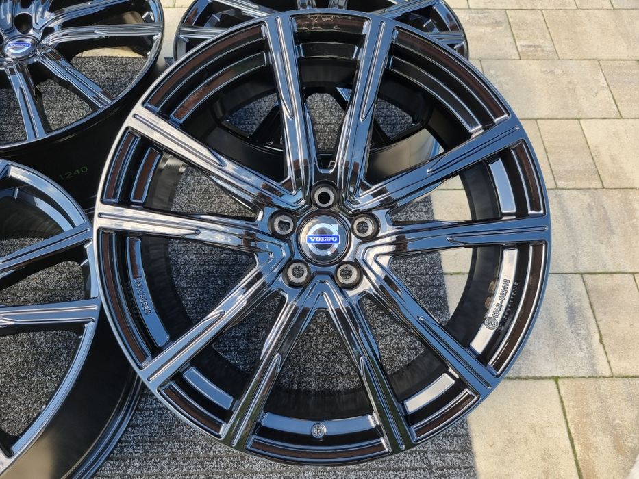 Volvo 18 Felgi Nowe Alu 5x108 V40 V60 S60 XC70 V50 S80 S40 C30 Czarne