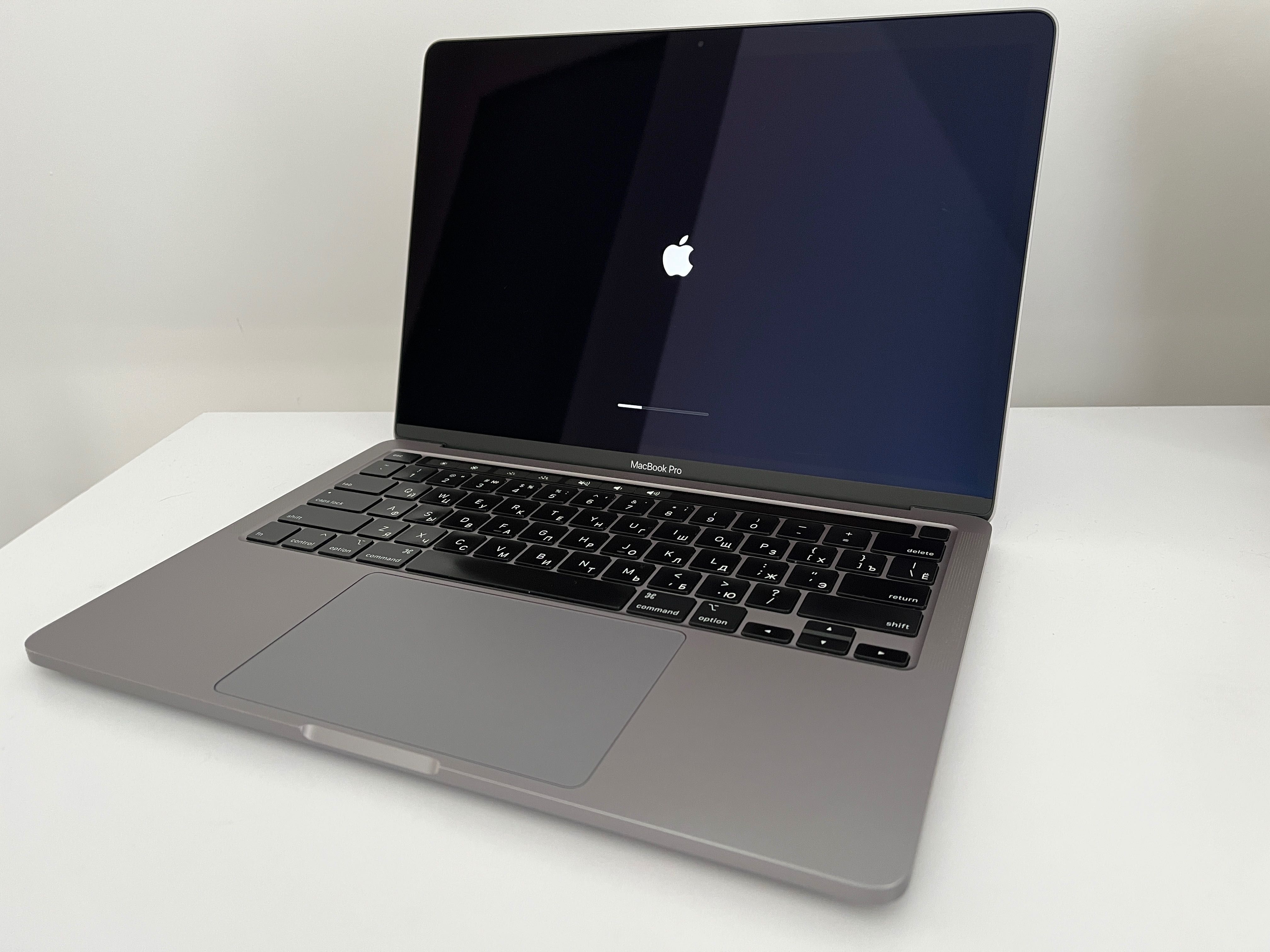 MacBook Pro 13" 2020 | Intel Core i5 | 8GB/256GB SSD