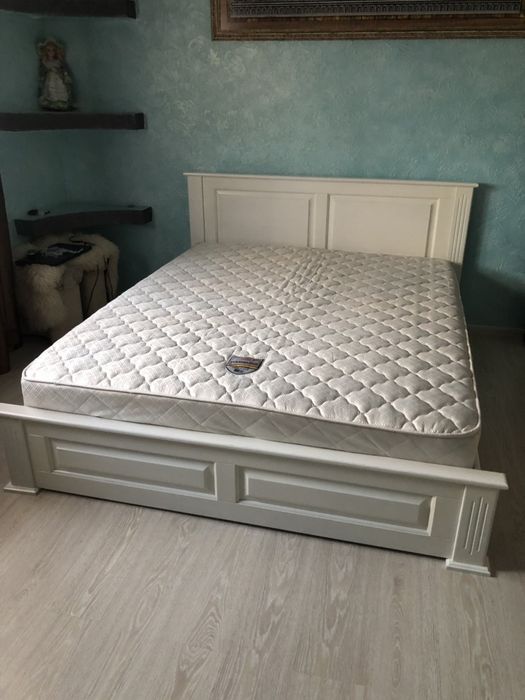 Ліжко Модерн