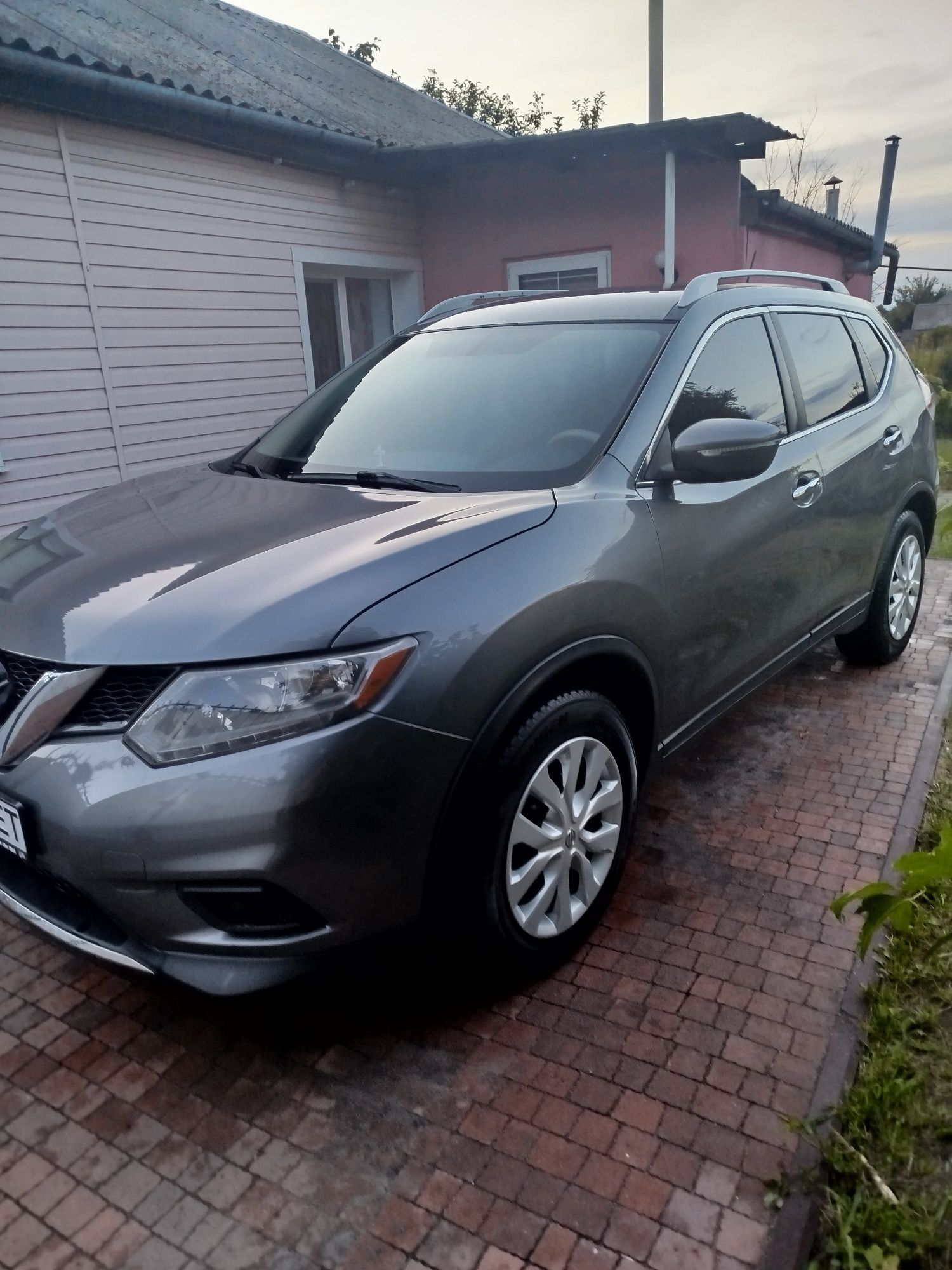 Nissan Rogue 2015р.газ/бензин!
