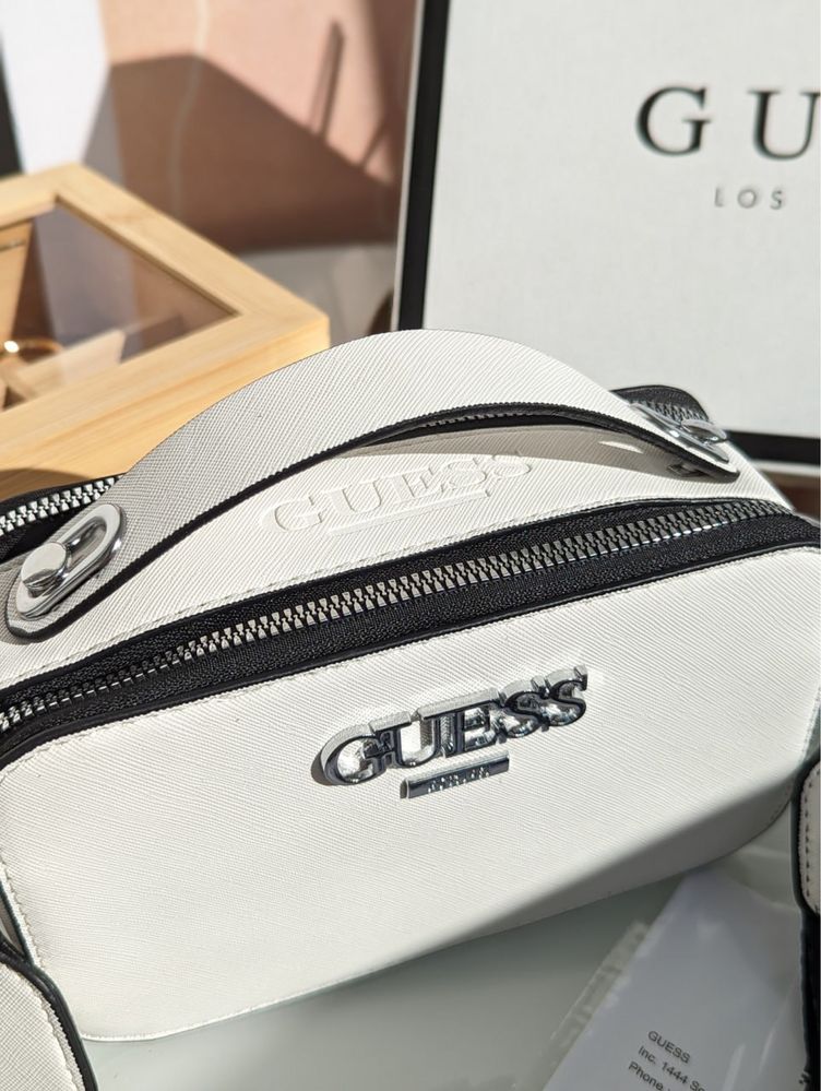 Сумочка Guess кросс-боді