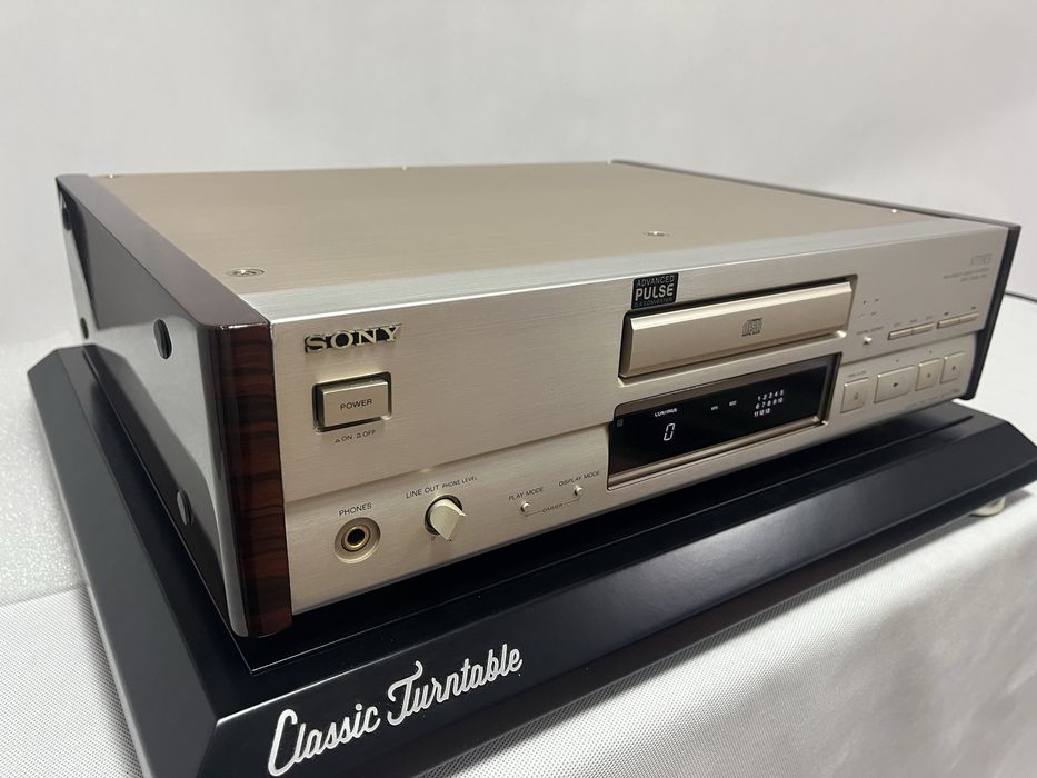 Odtwarzacz cd Sony X779ES